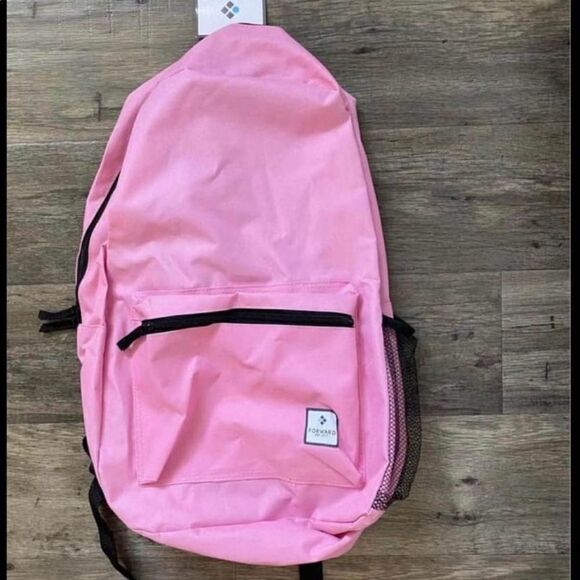NEW WITH TAGS PINK BACKPACK - Picture 1 of 3